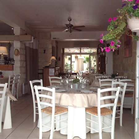 Hotel Restaurant Le Provencal Le Grau-du-Roi Eksteriør billede