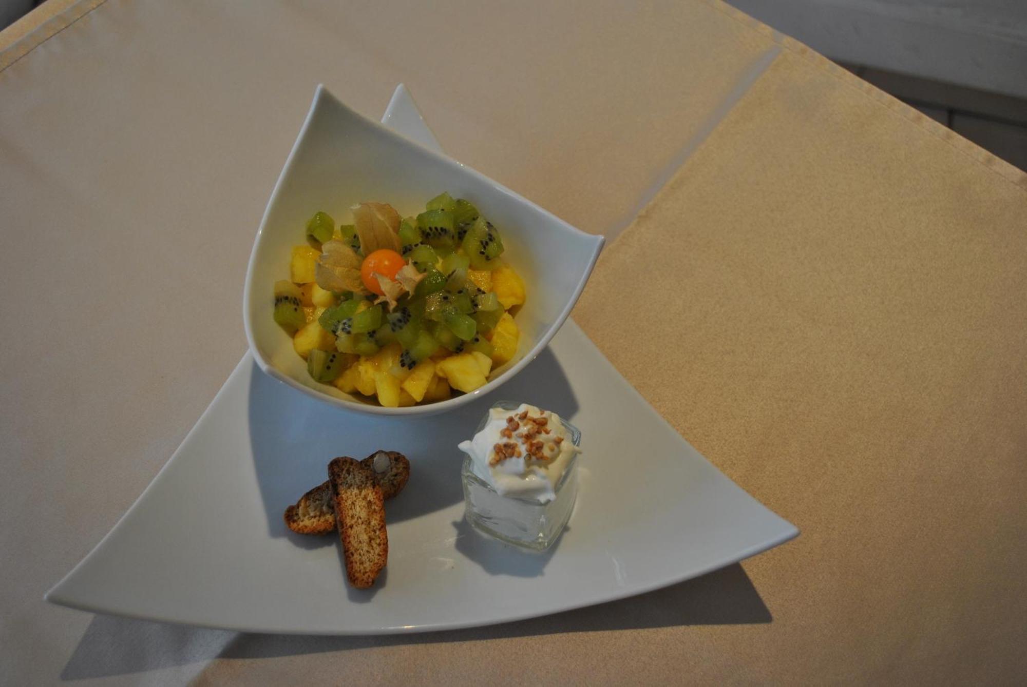 Hotel Restaurant Le Provencal Le Grau-du-Roi Eksteriør billede