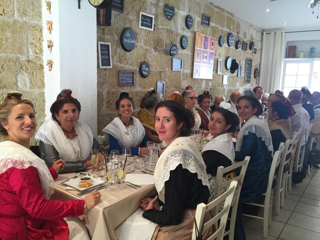 Hotel Restaurant Le Provencal Le Grau-du-Roi Eksteriør billede